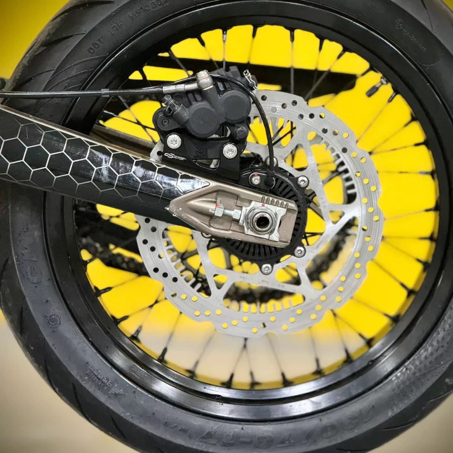 Kit de Mejora de Frenos Ultra  - Front Rear Brake Caliper Bracket Kit reseña y precio